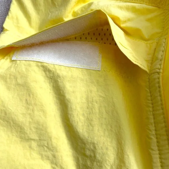 NWT Free People Parachute Shorts Yellow. Size S. Front and back pockets. - Picture 4 of 6